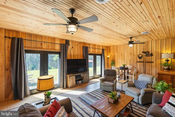 $1,295,000 | 453 Wheaton Drive, Purgitsville, WV 26852