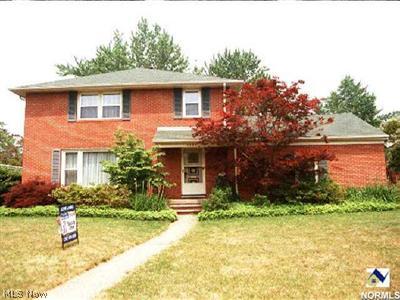 2627 Fenwick Road Cleveland, OH 44118 - Photo 1 of 1 Gallery Image 1