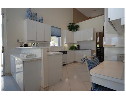 17111 Huntington Park Way Boca Raton, FL 33496 - Photo 6 of 15 Additional Photo