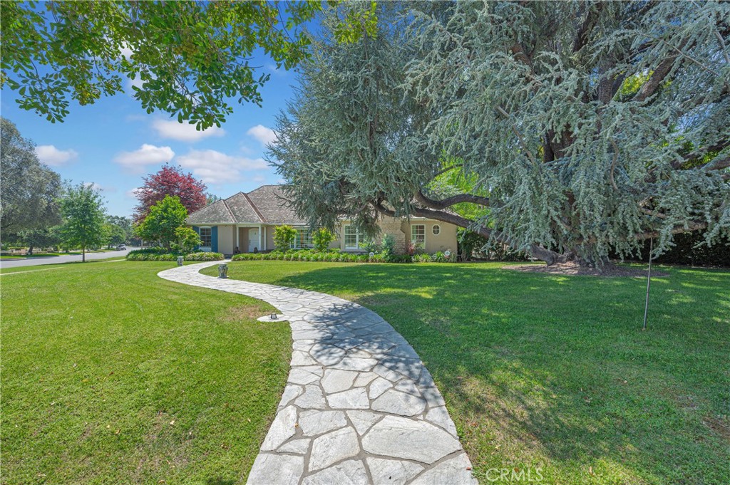 2170 Lombardy Road San Marino, CA 91108 - Photo 63 of 73