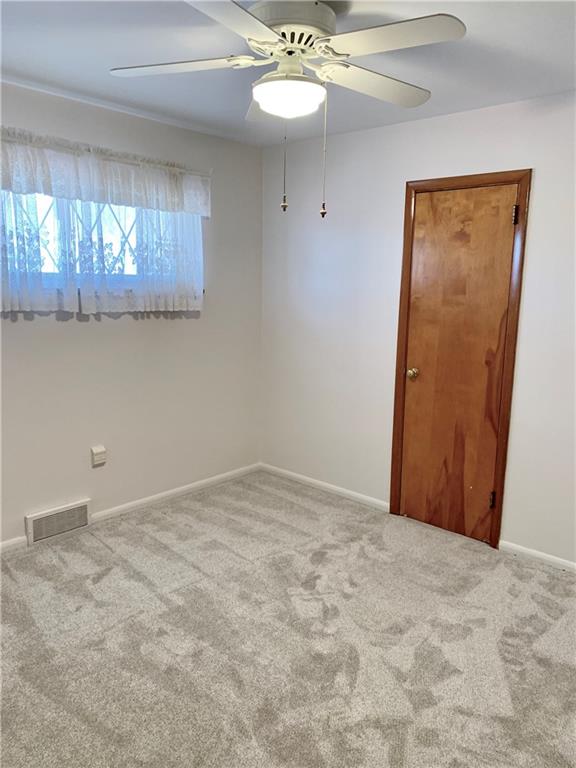 634 Deer Lane Extension Rochester, PA 15074 - Photo 14 of 25 3rd Bedroom