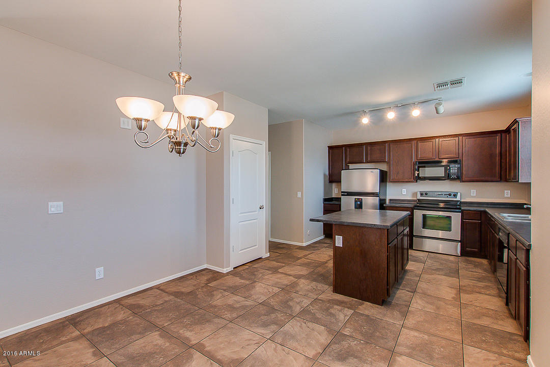 4852 West Carson Road Laveen, AZ 85339 - Photo 8 of 31 08-Carson