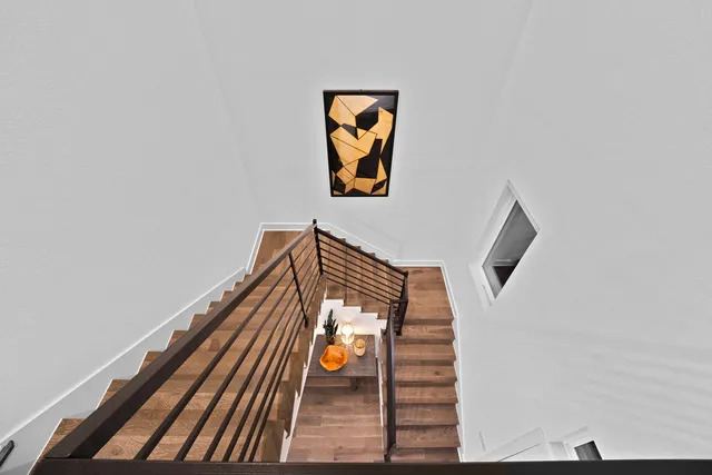 $739,900 | 6129 Sendero Hills Parkway, Austin, TX 78724