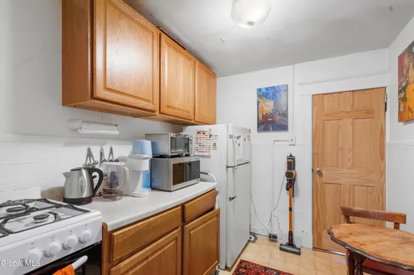 $219,900 | 40 Cortland Place, Albany, NY 12203