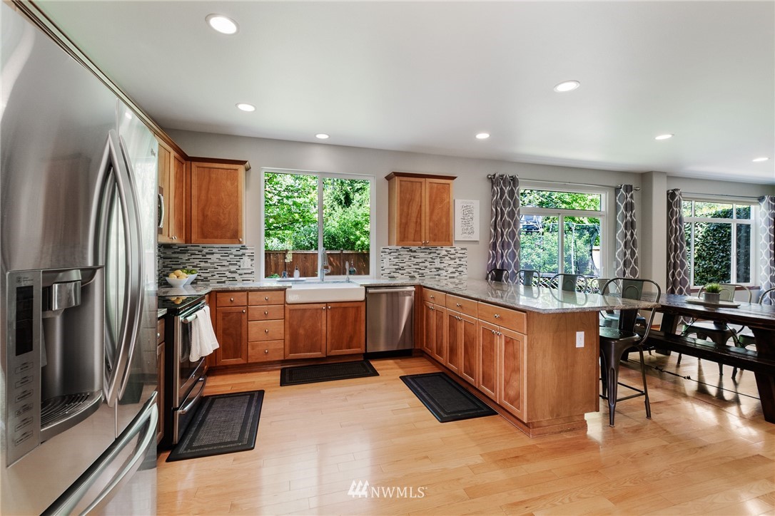 5927 Northeast 1st Place Renton, WA 98059 - Photo 12 of 40