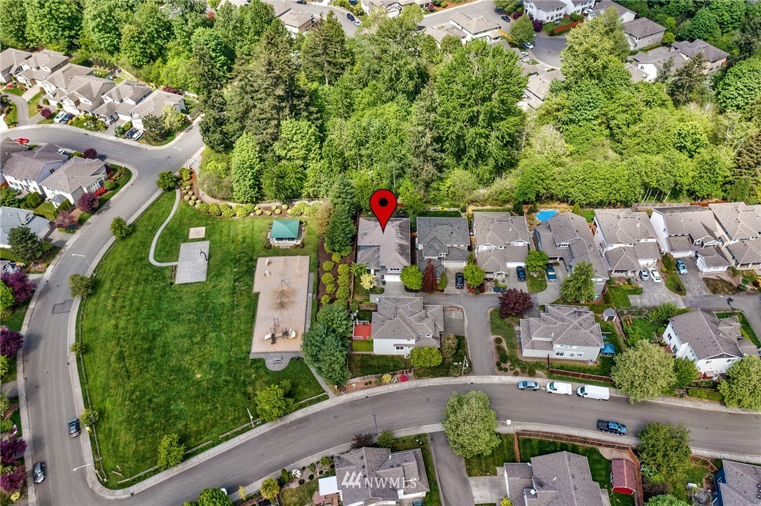 5927 Northeast 1st Place Renton, WA 98059 - Photo 36 of 40