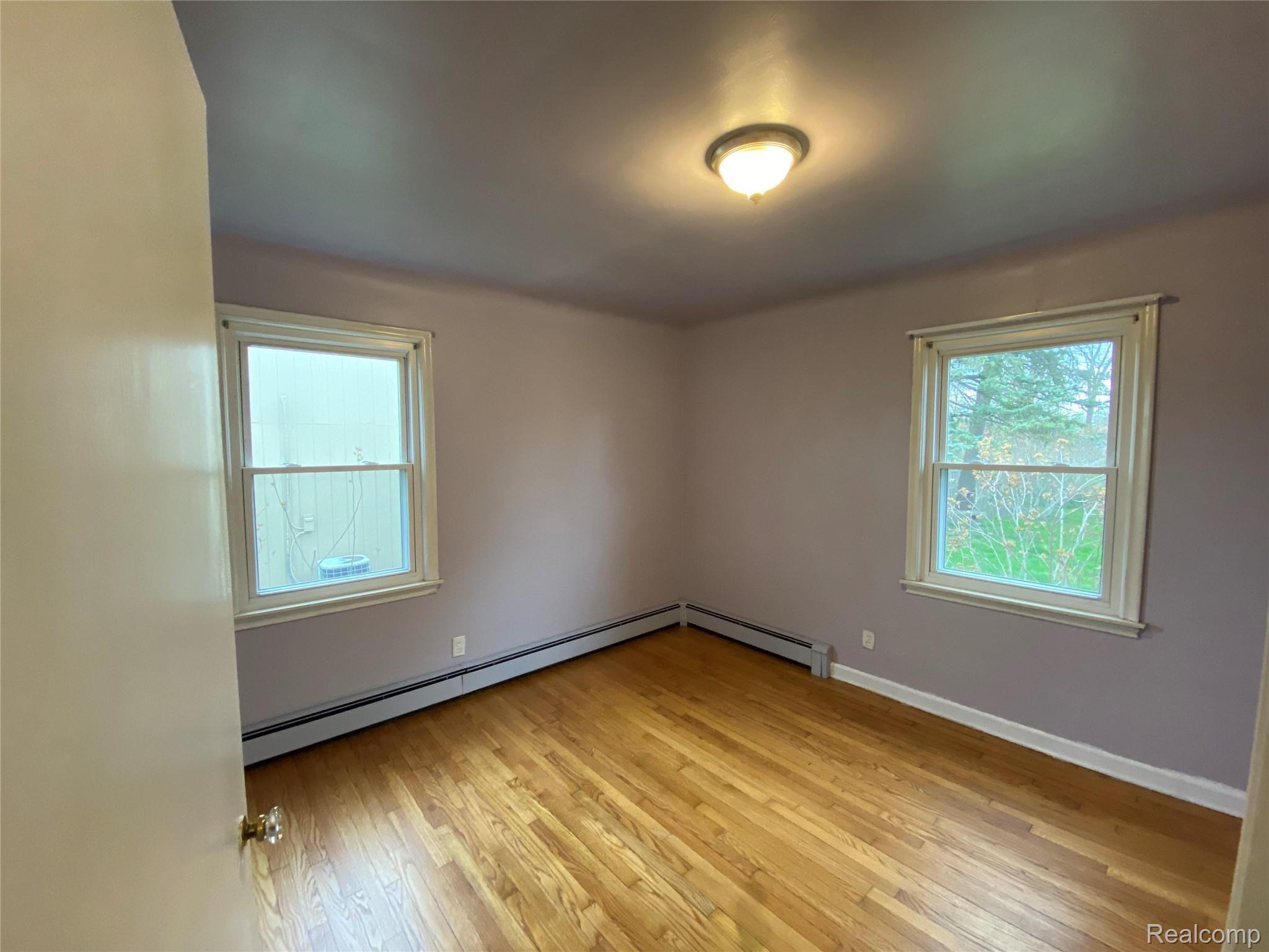 6210 Inkster Road Dearborn Heights, MI 48127 - Photo 20 of 27 Bedroom 2