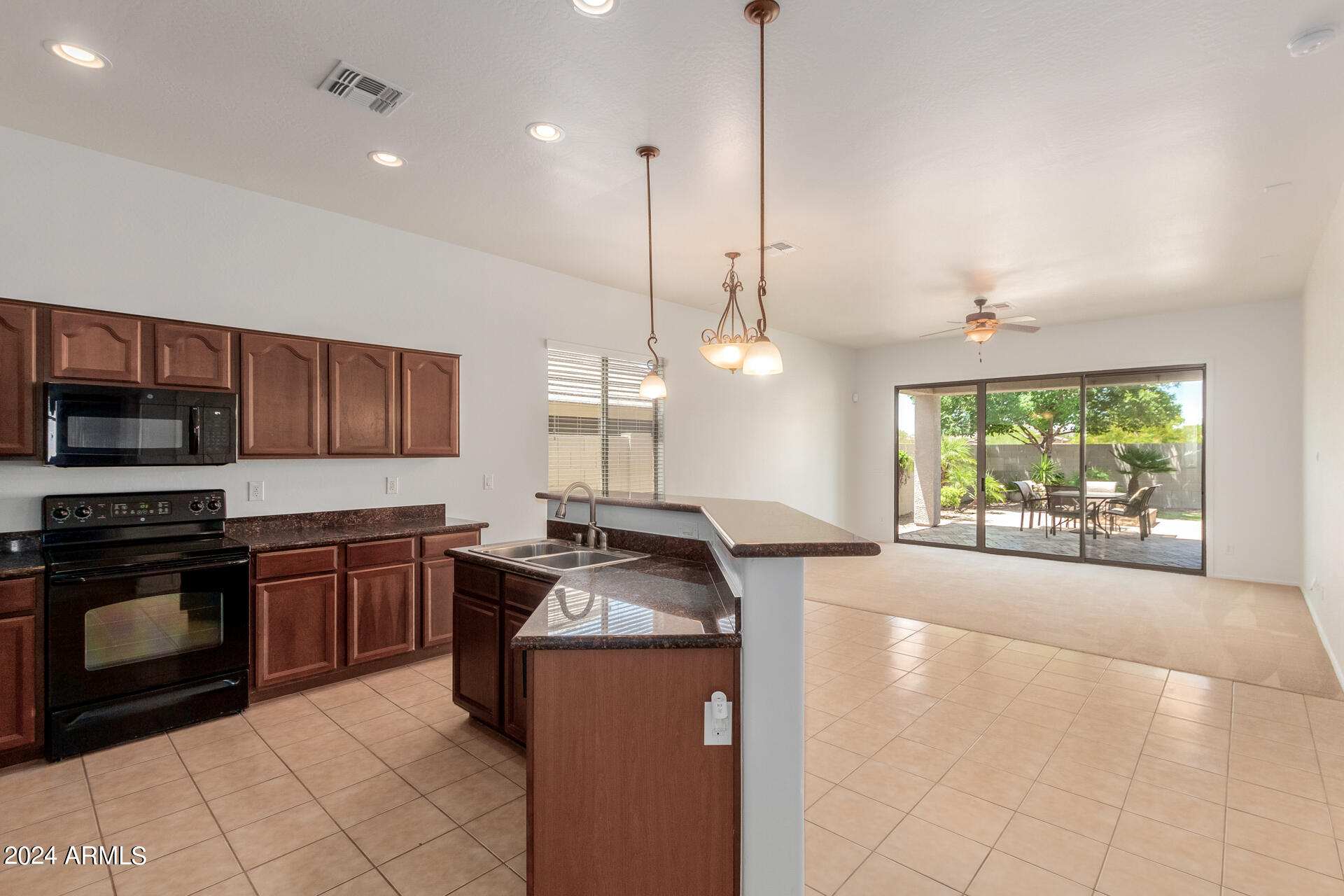 2514 West Granite Pass Road Phoenix, AZ 85085 - Photo 21 of 66 21-Granite
