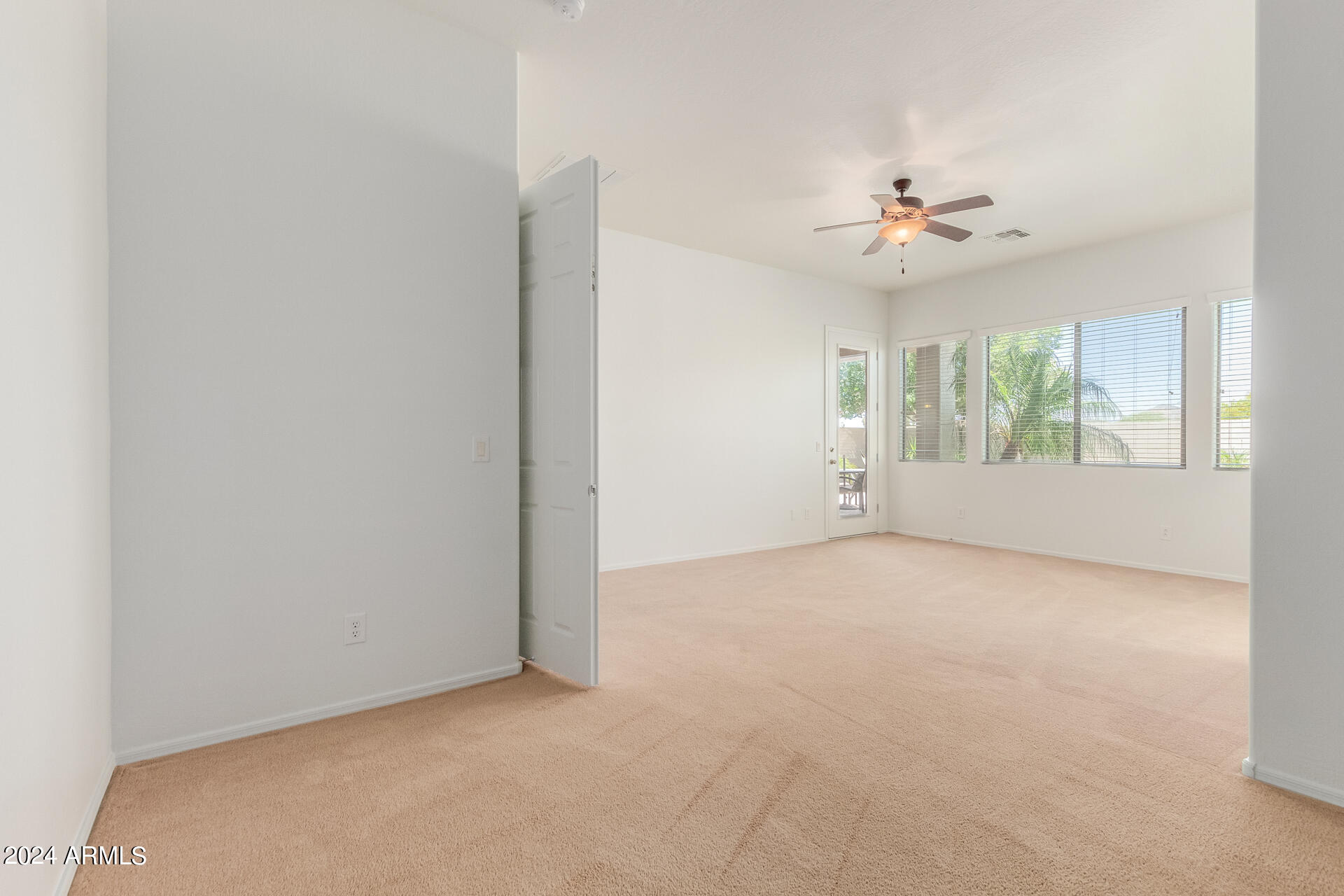 2514 West Granite Pass Road Phoenix, AZ 85085 - Photo 26 of 66 26-Granite