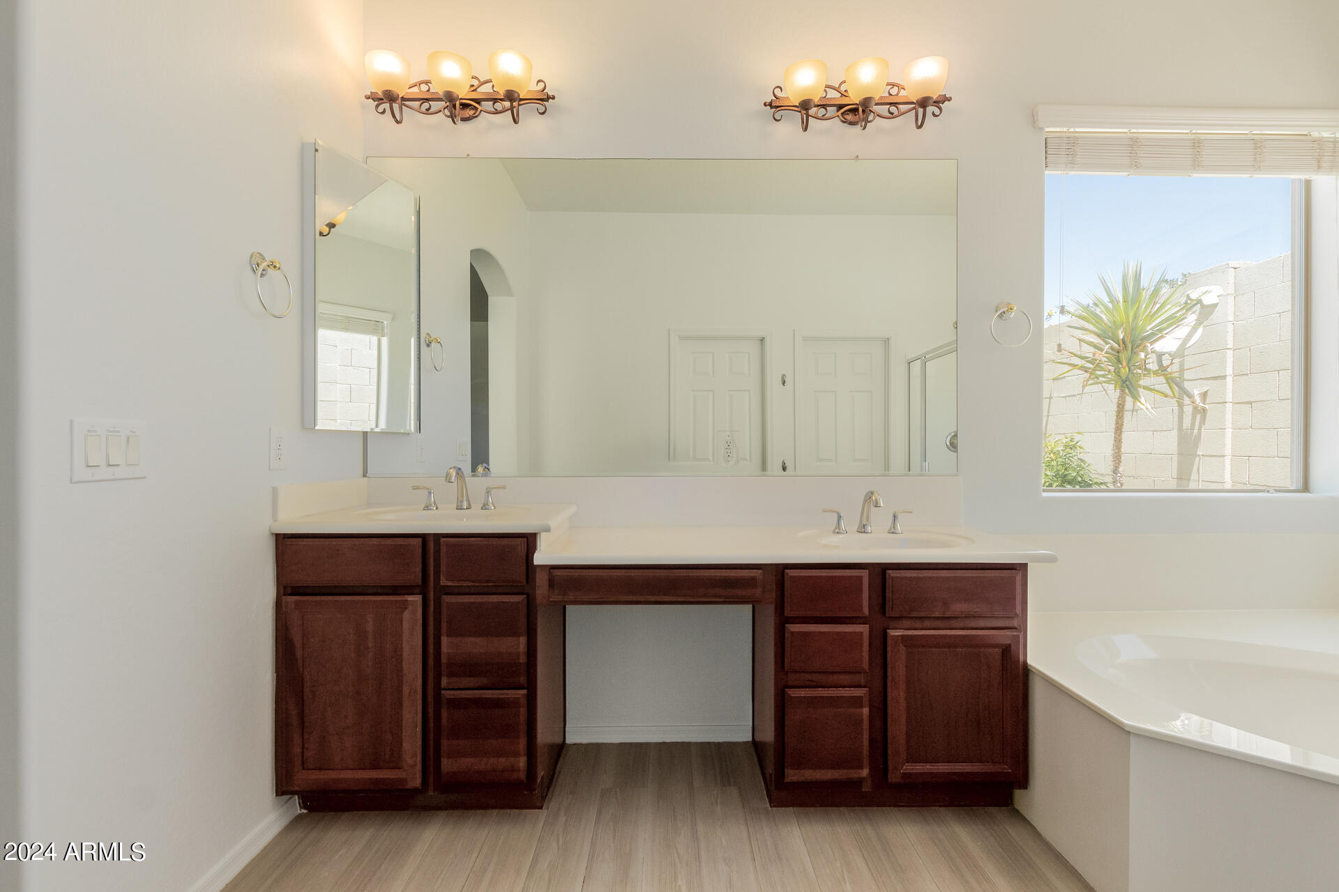 2514 West Granite Pass Road Phoenix, AZ 85085 - Photo 28 of 66 28-Granite