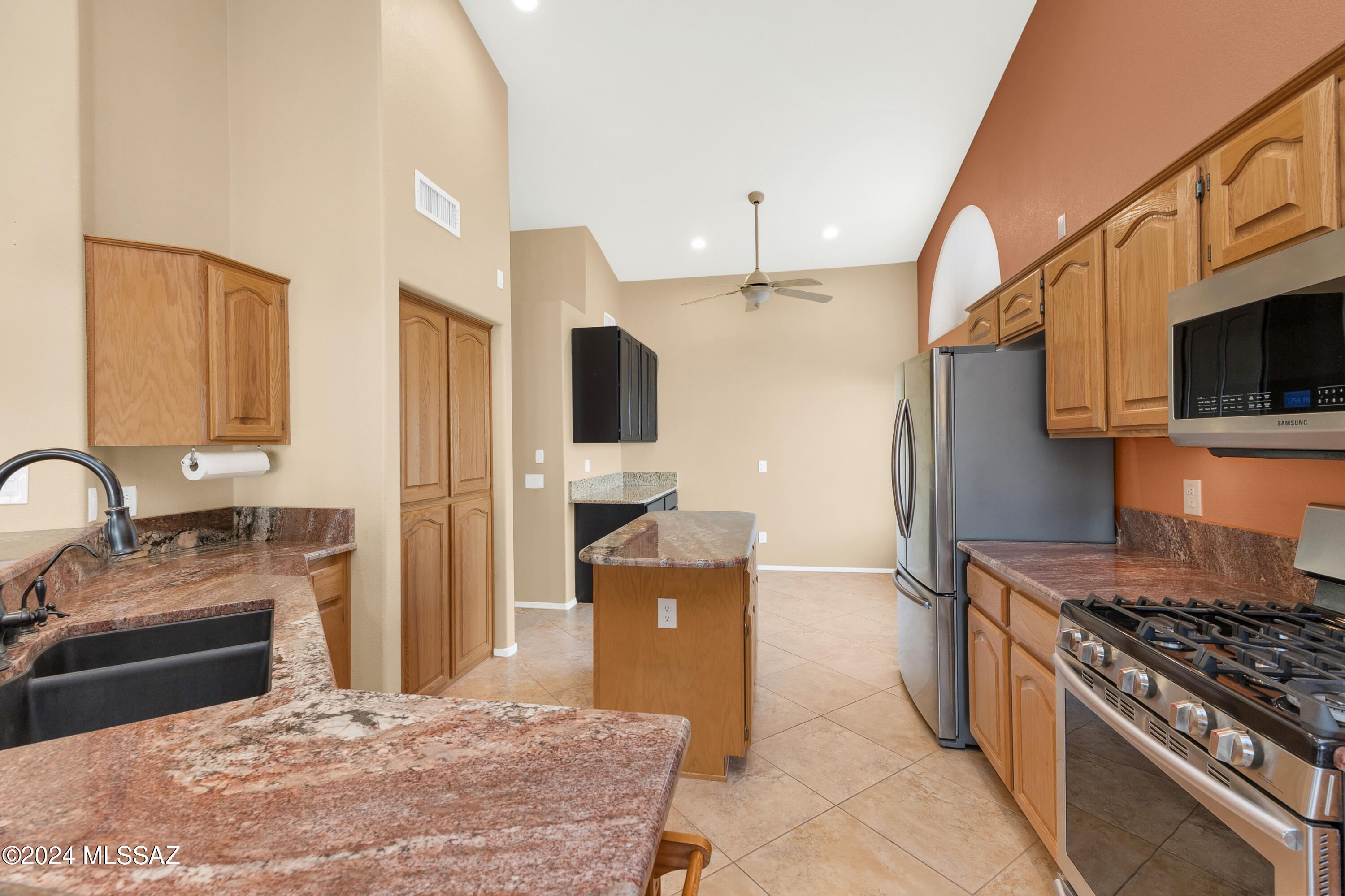 65192 East Rose Ridge Court Saddlebrooke, AZ 85739 - Photo 15 of 50