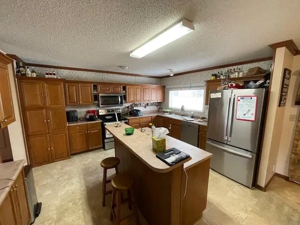 $295,000 | 170 West 630th Avenue, Girard, KS 66743