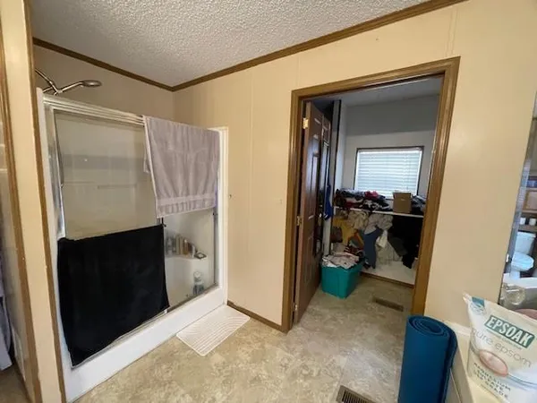 $295,000 | 170 West 630th Avenue, Girard, KS 66743