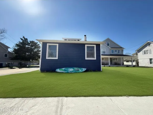$3,400 | 1208 Pine Tree Way, Unit FRONT HOUSE, Belmar, NJ 07719