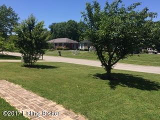 700 Stivers Road Louisville, KY 40207 - Photo 5 of 29 IMG952378