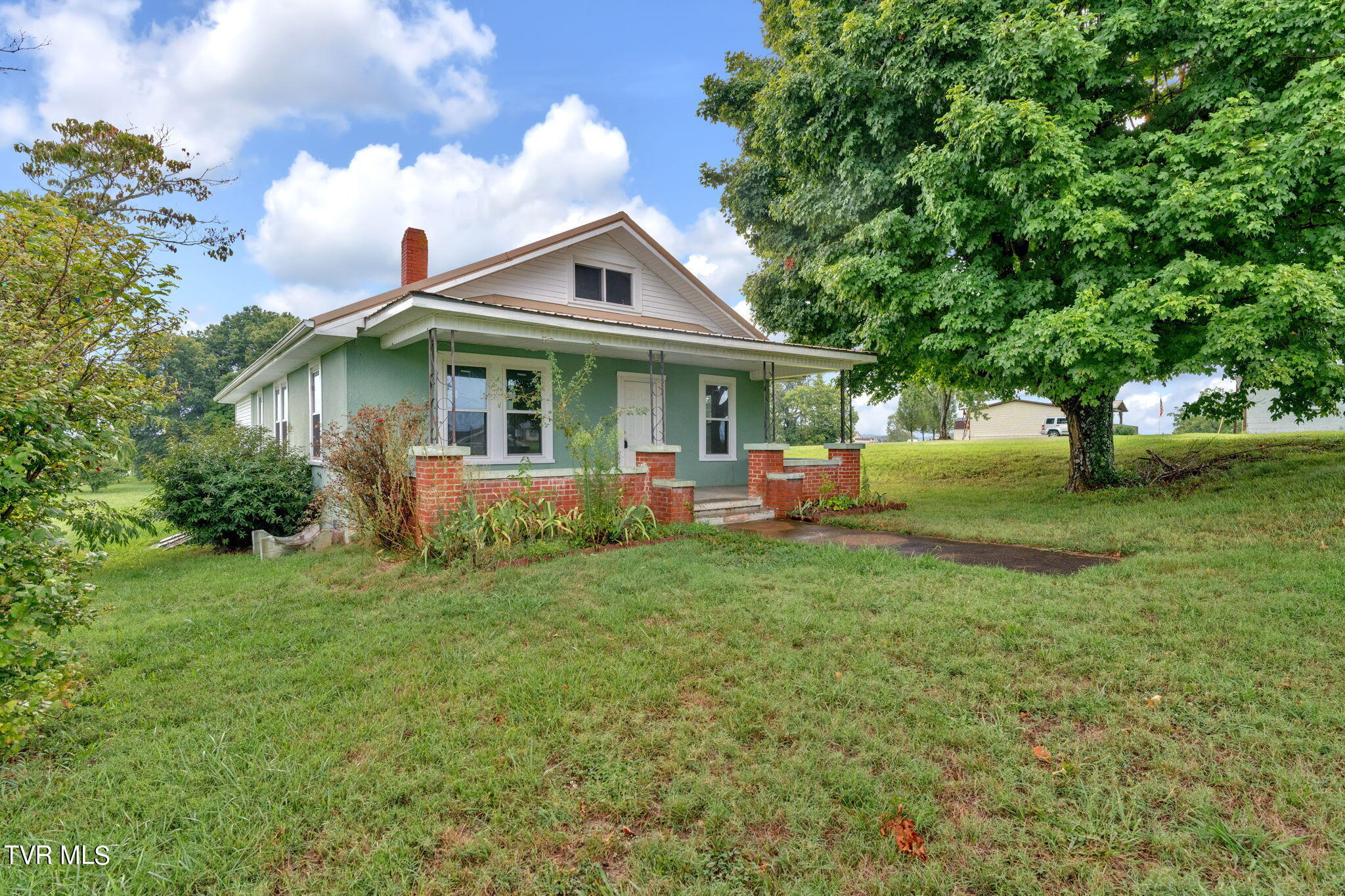 119 McGhee Road Limestone, TN 37681 - Photo 3 of 39 45-web-or-mls-DSC02655