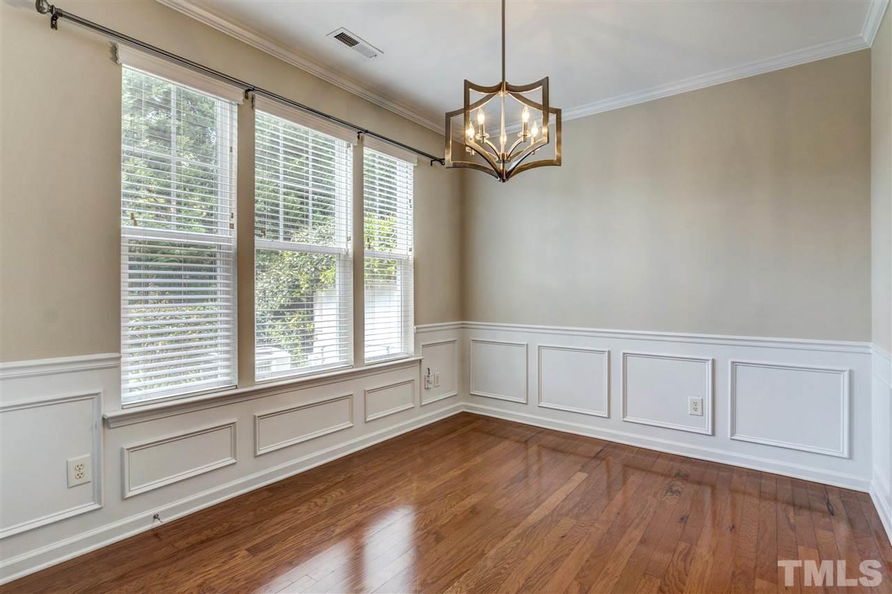 5913 Chivalry Court Raleigh, NC 27612 - Photo 10 of 30 Gallery Image 10