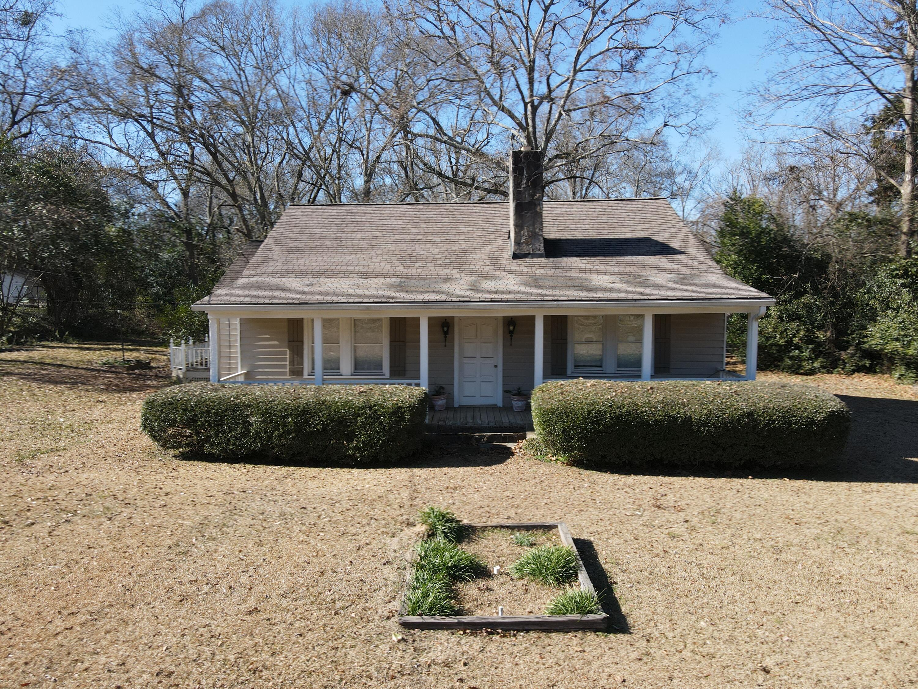 400 Spring Street Washington, GA 30673 - Photo 1 of 6 front