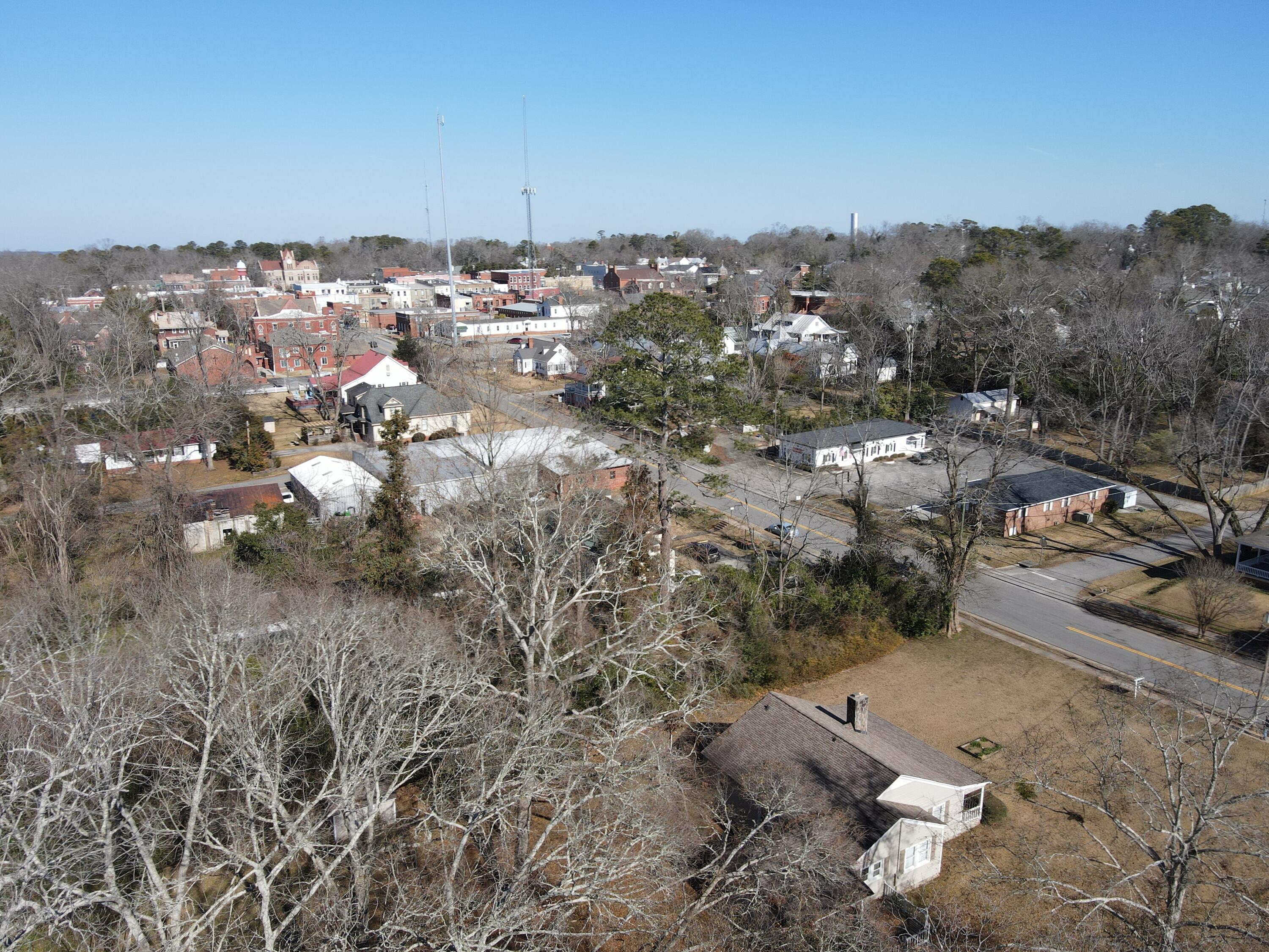 400 Spring Street Washington, GA 30673 - Photo 5 of 6 400 Spring St. pic3
