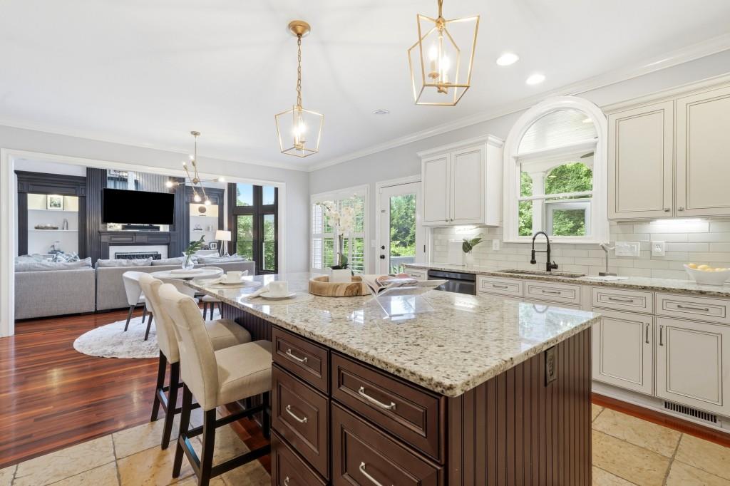 2185 Waldrop Road Marietta, GA 30066 - Photo 25 of 81