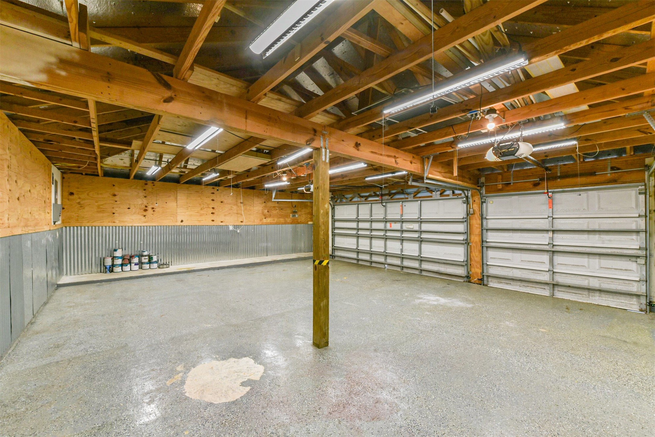 3919 Copper Creek Baytown, TX 77521 - Photo 44 of 50 a view of a room with racks