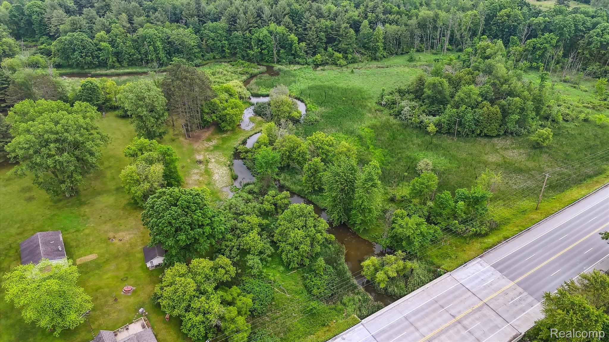 4800 South Huron Road Standish, MI 48658 - Photo 2 of 25 28-4800-S-Huron-Rd-Standish-MI-48658-WindowStill-01.jpg