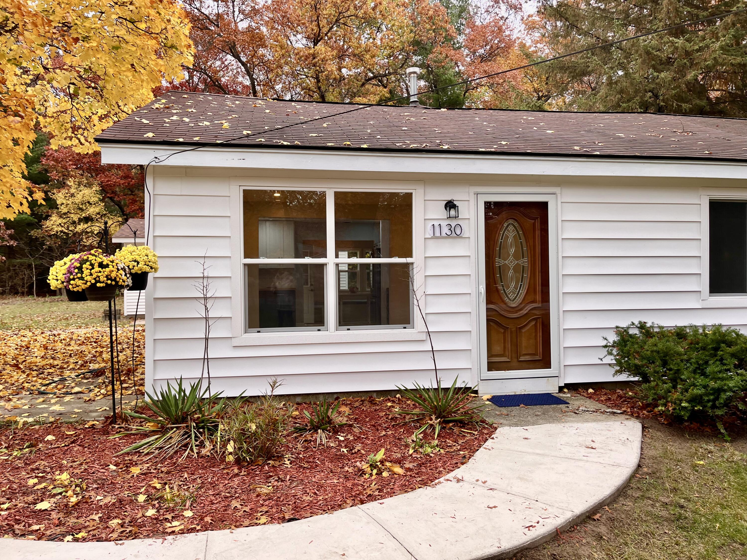1130 South Forest Road Muskegon, MI 49442 - Photo 3 of 49 IMG_0484