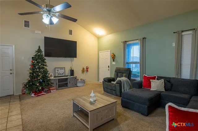 $299,000 | 1404 Gigante Drive, Killeen, TX 76543