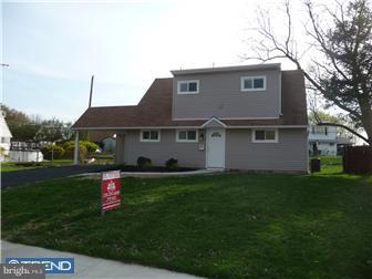19 Gooseneck Road Levittown, PA 19057 - Photo 1 of 10