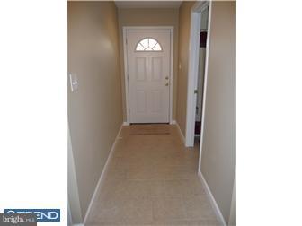 19 Gooseneck Road Levittown, PA 19057 - Photo 3 of 10