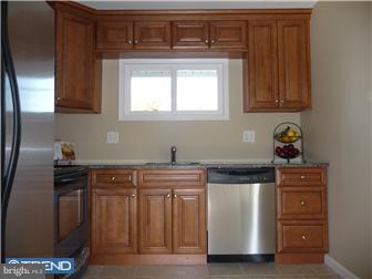 19 Gooseneck Road Levittown, PA 19057 - Photo 5 of 10 Kitchen