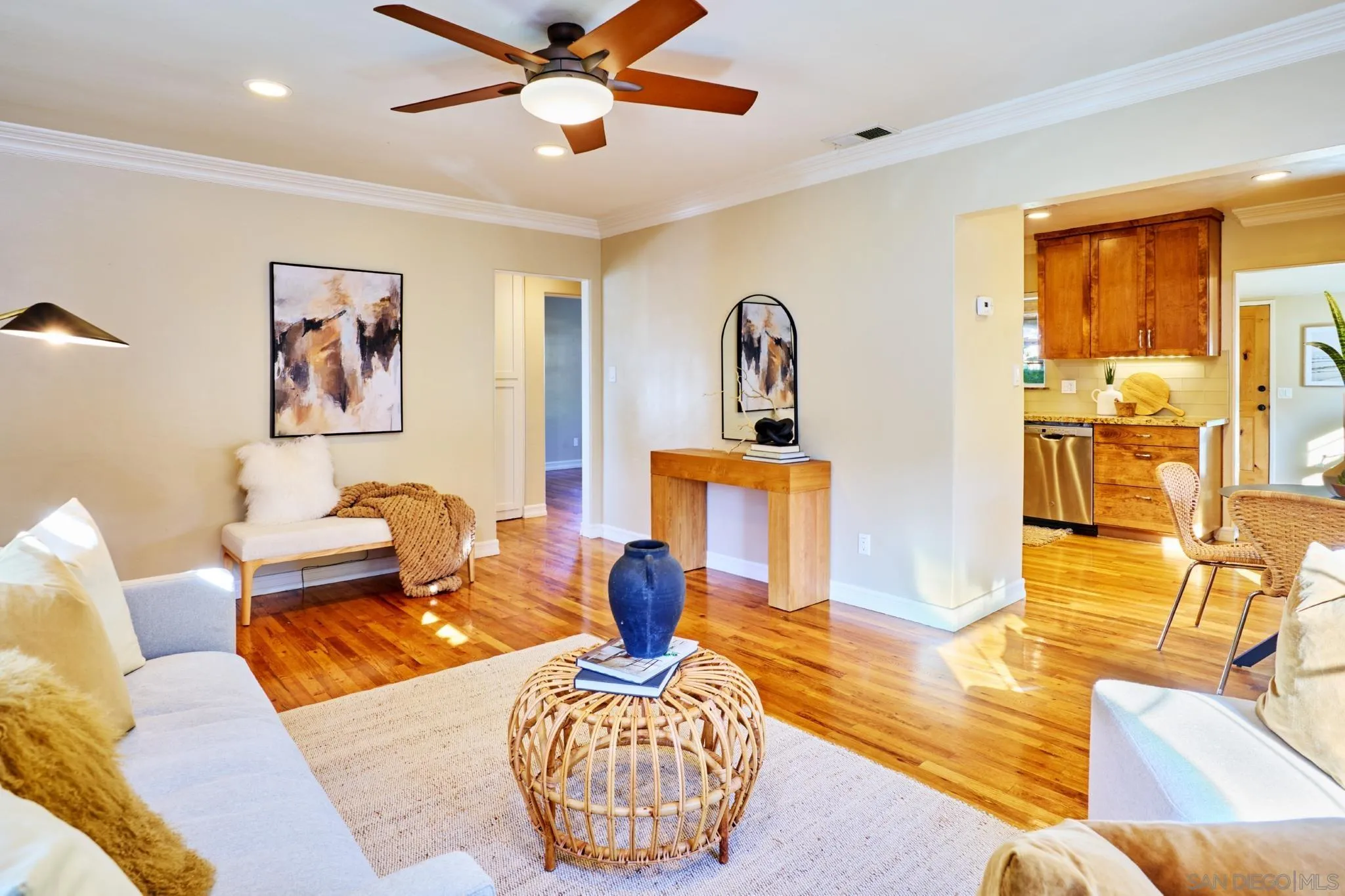 4591 68th Street La Mesa, CA 91942 - Photo 3 of 19 Living Room