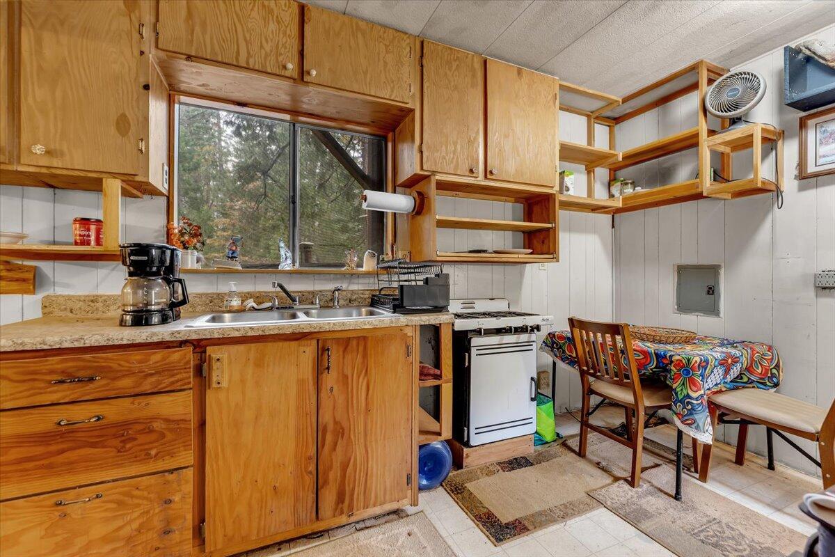 29104 Johnson Road Montgomery Creek, CA 96065 - Photo 61 of 137 040-29104 Johnson Rd - I-33