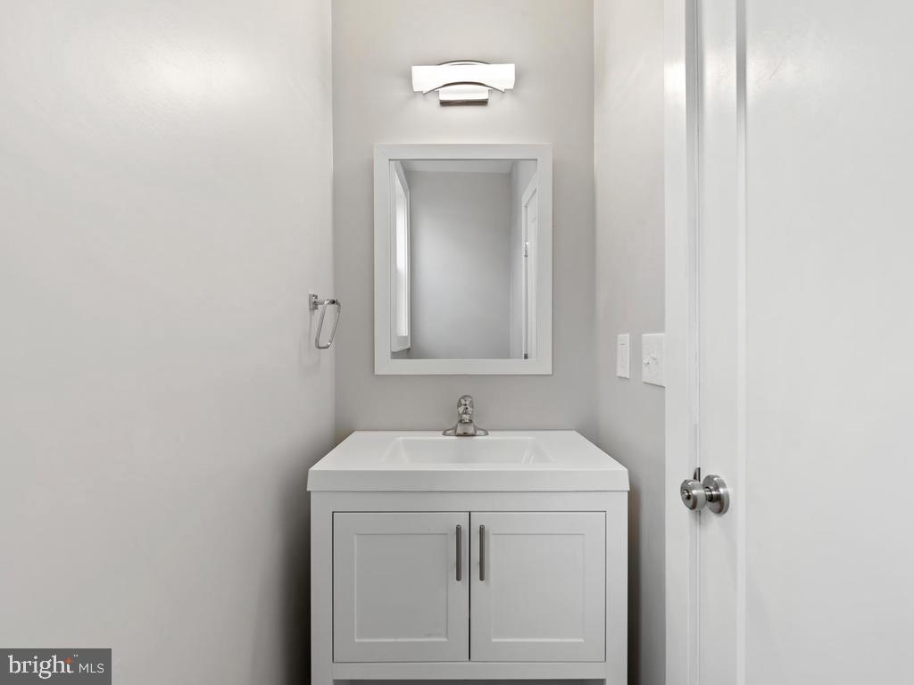 3111 Windom Road Mount Rainier, MD 20712 - Photo 30 of 46 Main Level Powder Room