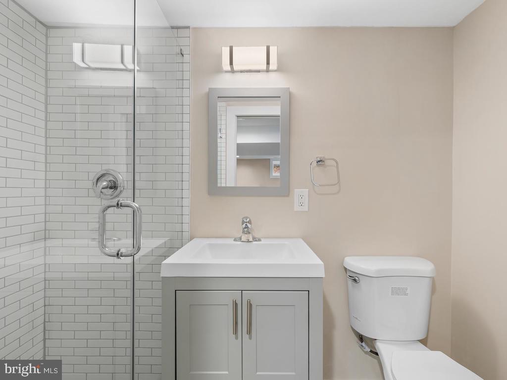 3111 Windom Road Mount Rainier, MD 20712 - Photo 39 of 46 In-Law Suite Bathroom