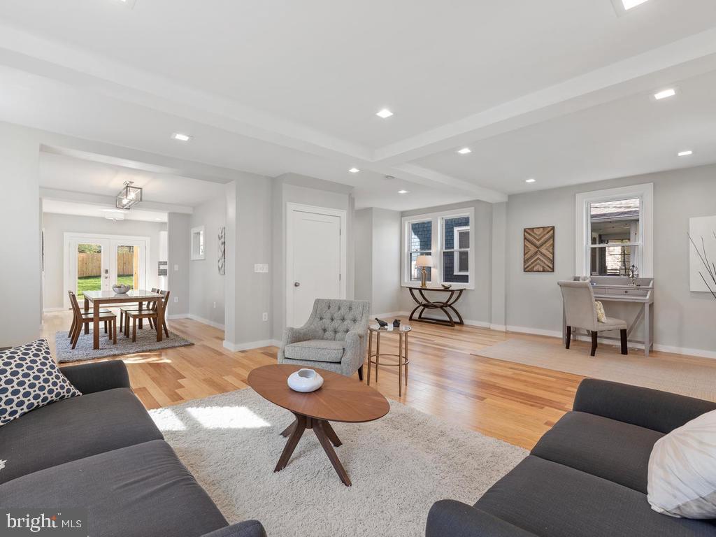 3111 Windom Road Mount Rainier, MD 20712 - Photo 6 of 46 A great space to relax or host