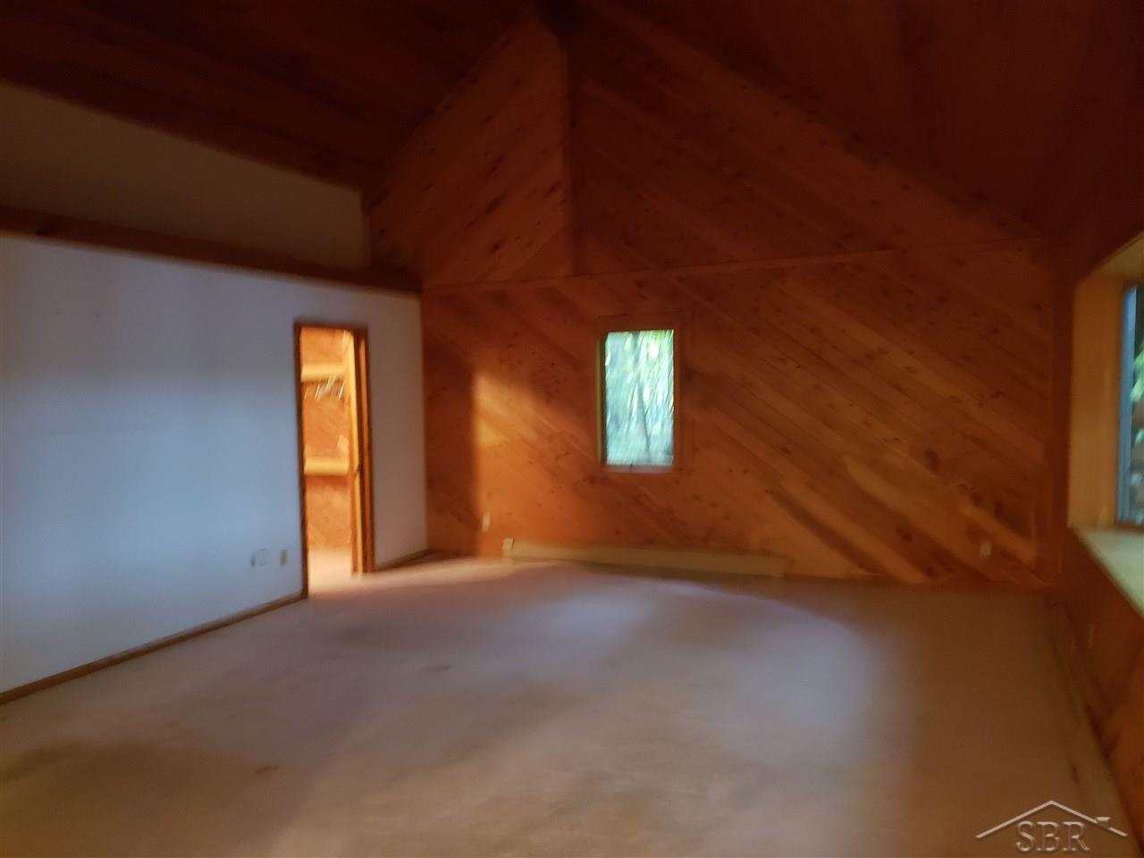 2565 South Graham Road Saginaw, MI 48609 - Photo 7 of 10 50025109-6.JPG