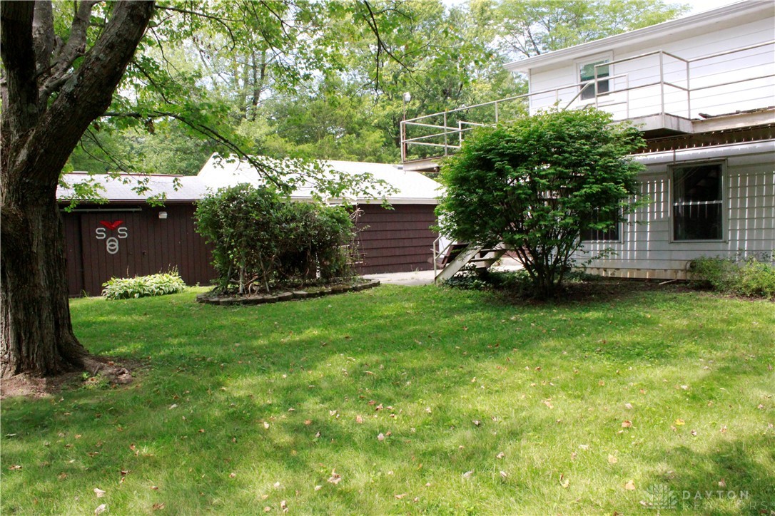 2417 Cottingham Road South Springfield, OH 45502 - Photo 40 of 45
