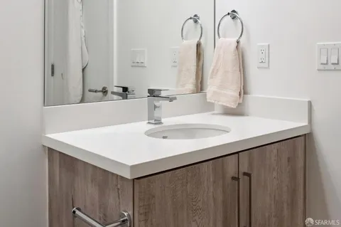 $898,000 | 1288 Howard Street, Unit 317, San Francisco, CA 94103