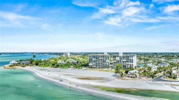 $1,395,000 | 20 Whispering Sands Drive, Unit 1102, Sarasota, FL 34242