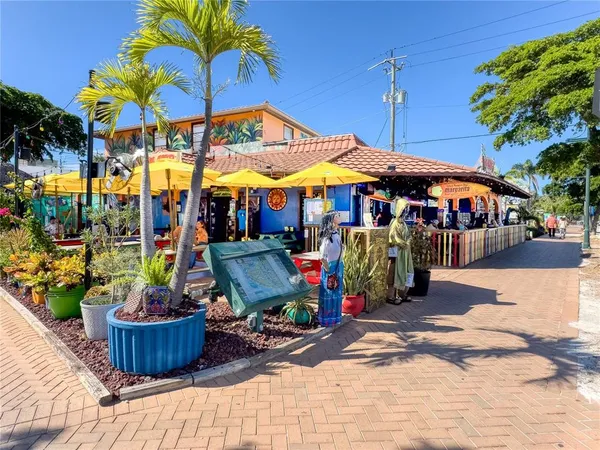 $1,395,000 | 20 Whispering Sands Drive, Unit 1102, Sarasota, FL 34242