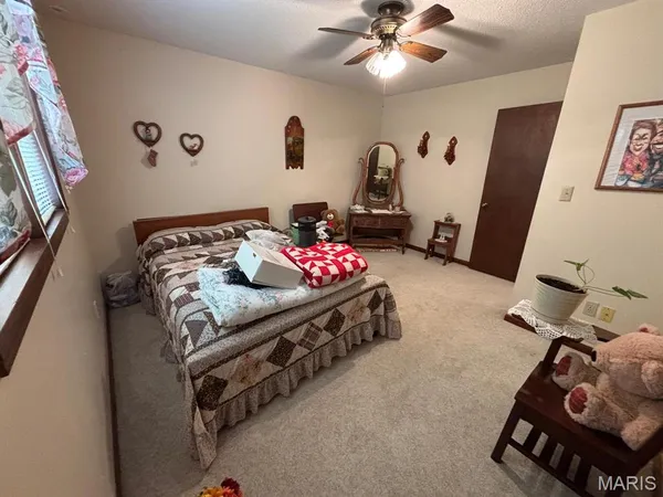 $185,000 | 106 West Elm Street, Shelbina, MO 63468