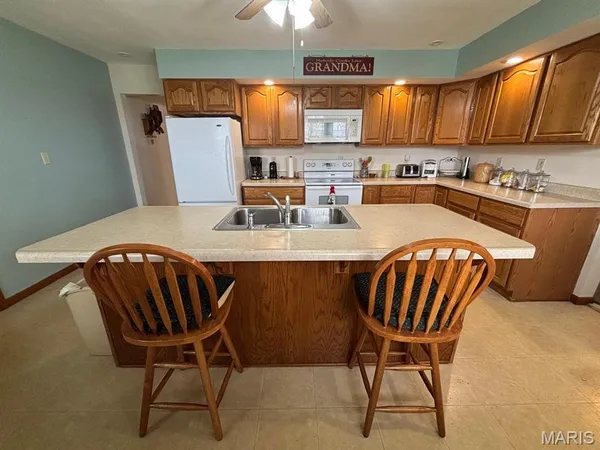 $185,000 | 106 West Elm Street, Shelbina, MO 63468