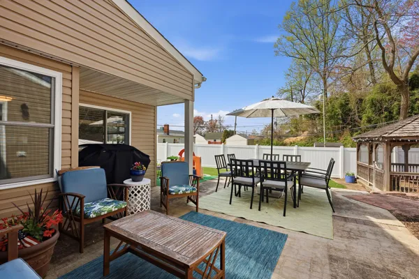 $589,900 | 425 Austin Circle, Fairless Hills, PA 19030