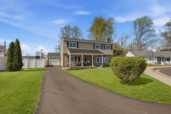 $589,900 | 425 Austin Circle, Fairless Hills, PA 19030