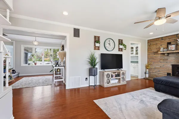 $589,900 | 425 Austin Circle, Fairless Hills, PA 19030