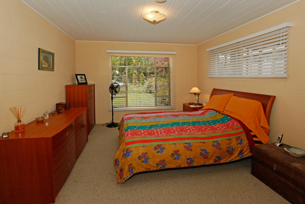 3202 Laurel Canyon Road Santa Barbara, CA 93105 - Photo 8 of 12 Master Bedroom