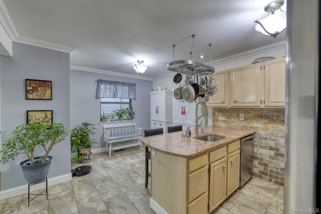 $375,000 | 86 Albert Court, Monroe, NY 10950