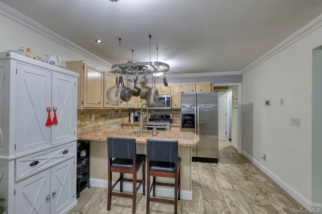 $375,000 | 86 Albert Court, Monroe, NY 10950