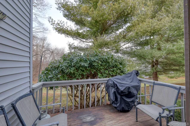 $375,000 | 86 Albert Court, Monroe, NY 10950